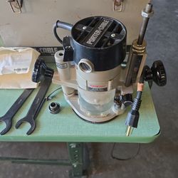 Router Porter-Cable. Heavy Duty Excellent Conditions