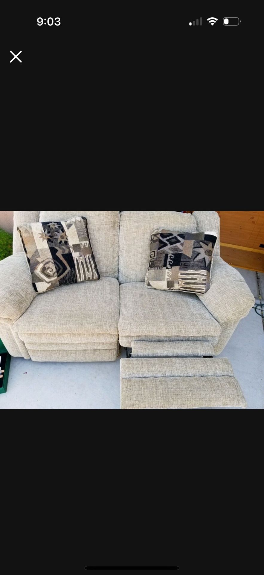 Beautiful, Comfortable Reclining Loveseat