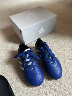 Soccer Shoes Size 11k