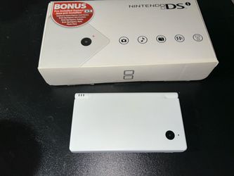 White Nintendo DSi