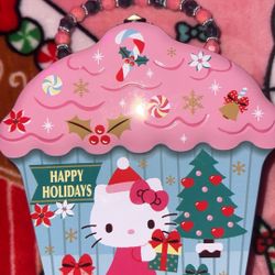 Hello kitty Tin Lunch box 