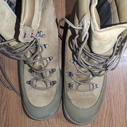 Bates Boots Size 12.5