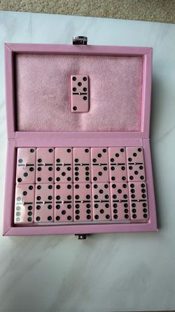 NEW Pink Dominos Set