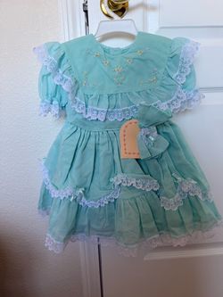 Vintage Girls Mint Green Ruffle Lace Dress