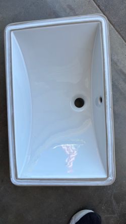 Bathroom sink