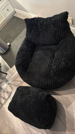 Brand new bean bag chair and ottoman