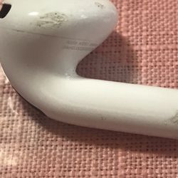 EarPods Left I Found It 