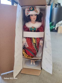 Royalton Collection Christmas Porcelain Doll – New in Original Box