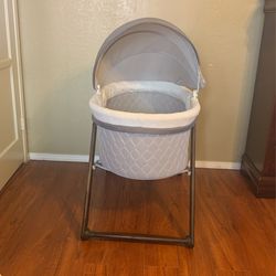 BABY  BASSINET