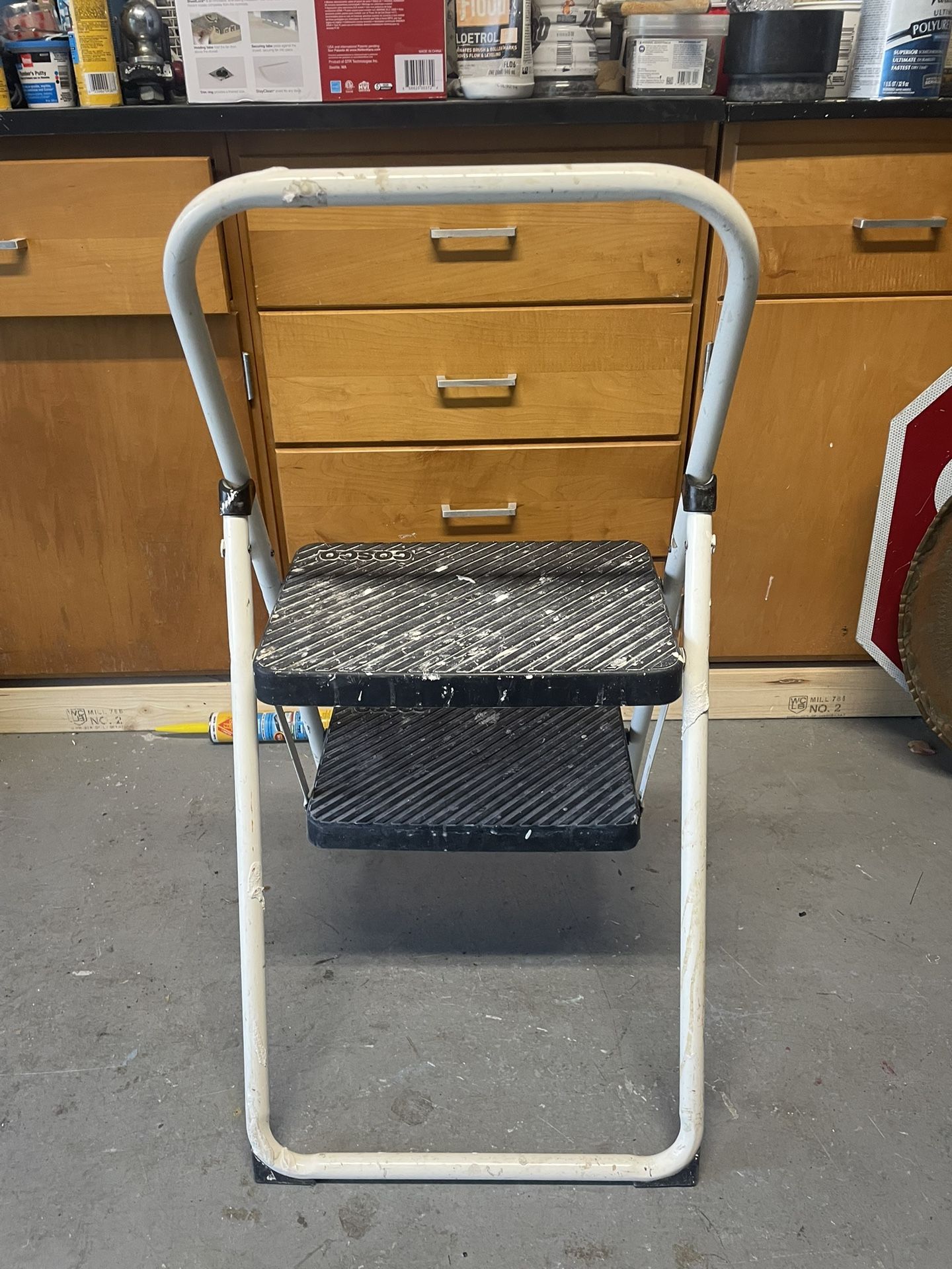 Cosco Step Ladder