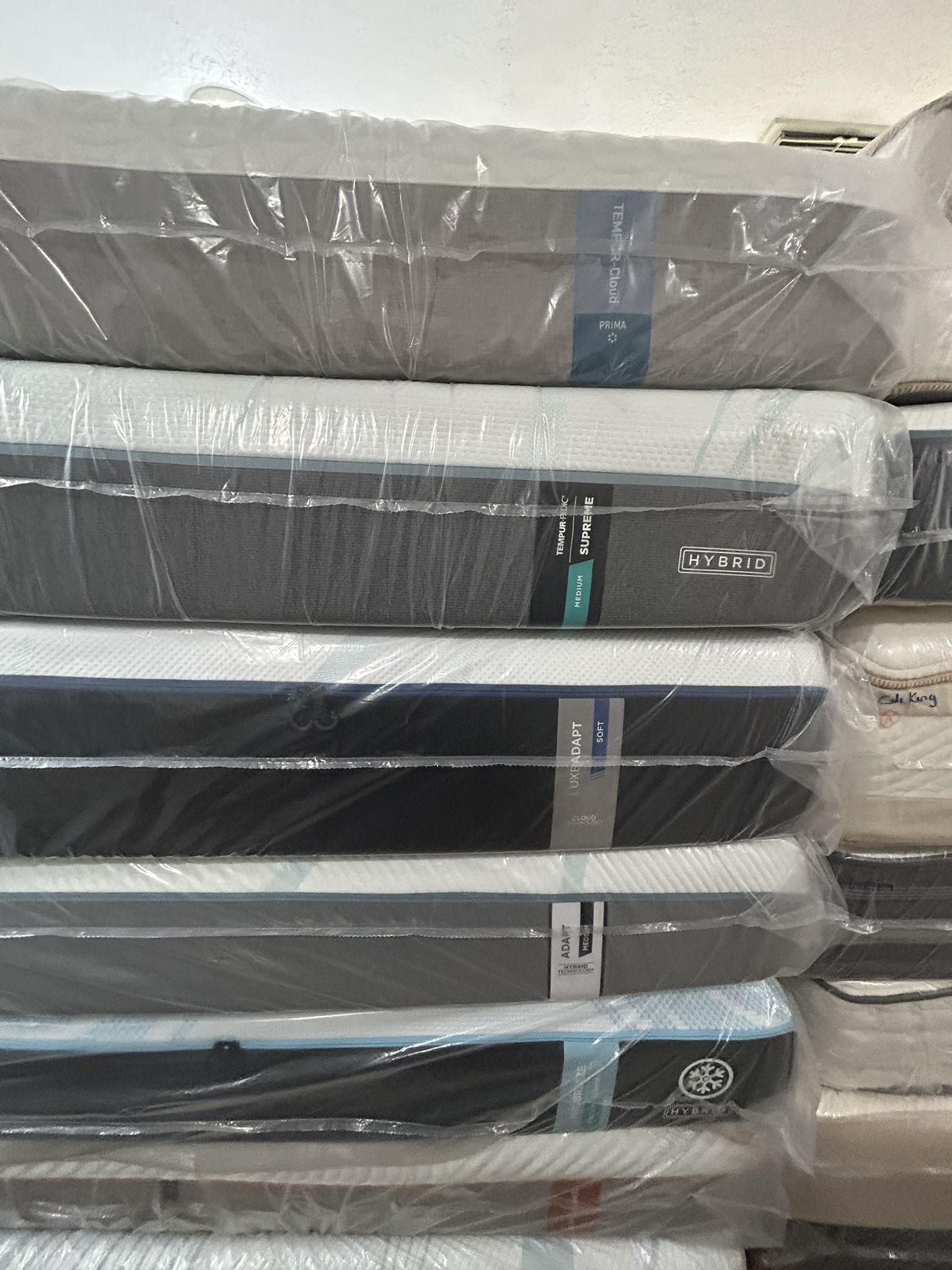 King Queen Size Tempurpedic ProAdapt,  ProBreeze,  LuxeBreeze Mattress  Pro Breeze /Luxe Adapt /Pro Adapt /Adapt /cloud /Tempur pedic contour Supreme 