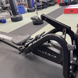MATRIX ROWER🔹SPORTS FITNESS GYM EQUIPMENT 