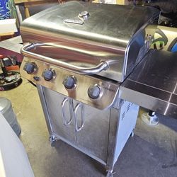 Charbroil BBQ almost New