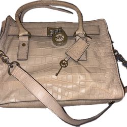 MK Michael Kors Hamilton Medium Bag
