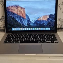 MacBook Pro Working Great,includes Charger
