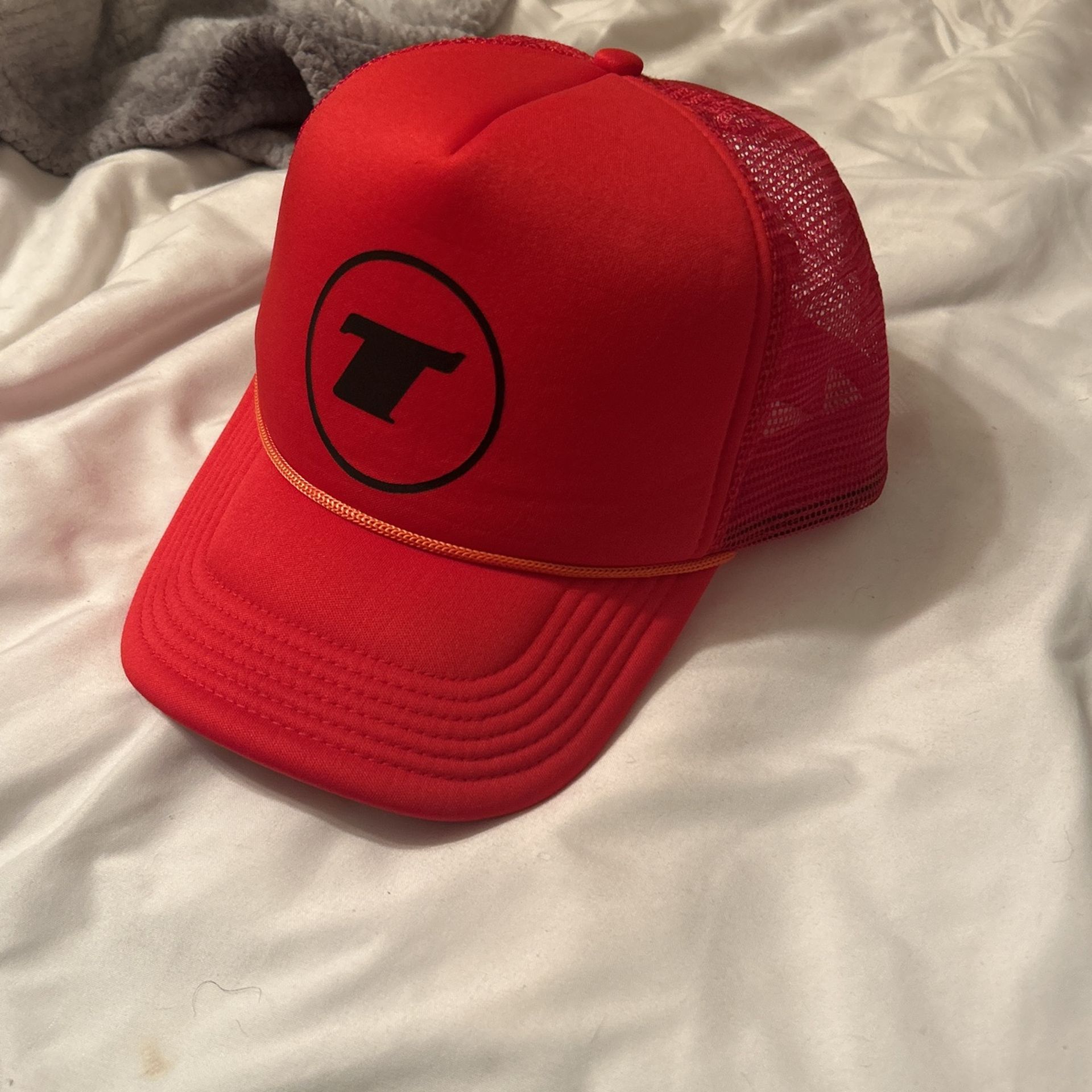 Red Tillys Hat