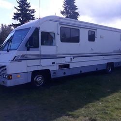 1992 35' RV 