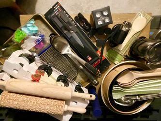Misc Kitchen Items: Sharp Knives, Rolling Pins, Mixing Bowls, Cookie Cutters