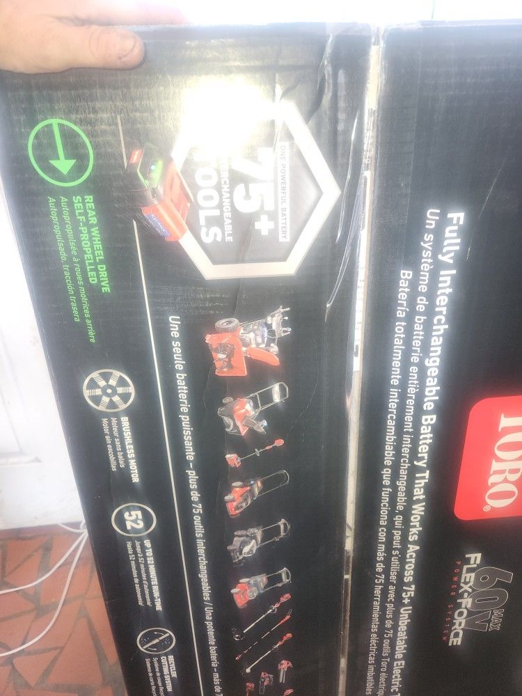 Toro Self-propelled 60 Volt Mower