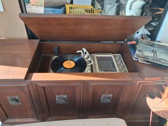 Record player 1960s