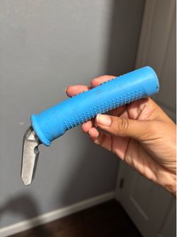Car handle assist