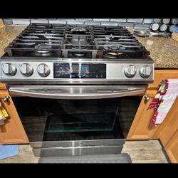 Samsung 6.0 Cu. ft. Smart Slide -in Gas Range Oven With Air Fry Stainless Steel