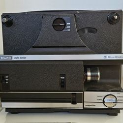Vintage Bell & Howell Model 1623 Multi Motion Super 8mm Film Projector - Works