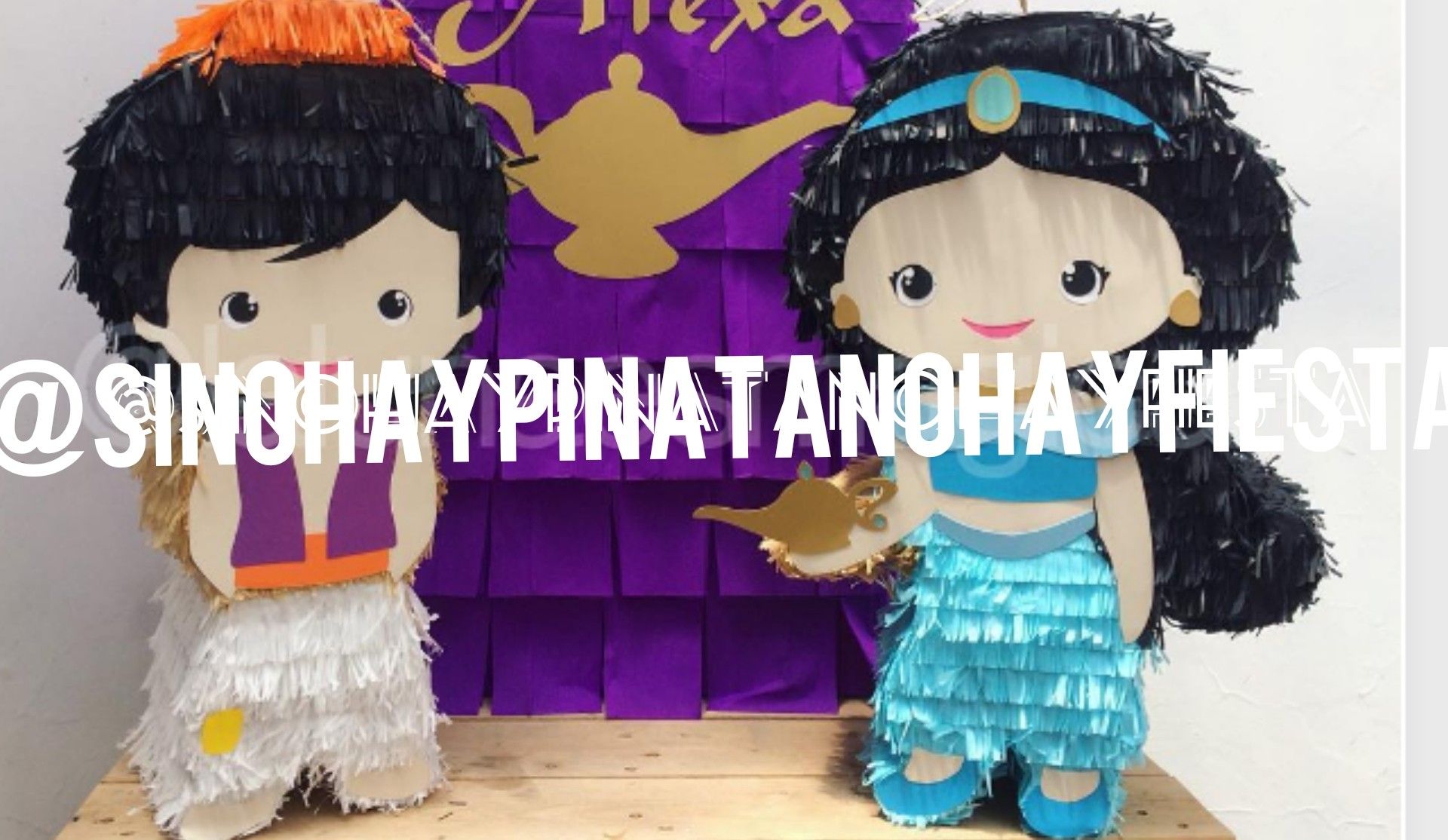 Jazmine & aladdin piñatas