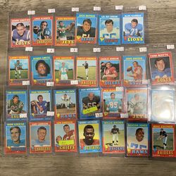 1971 Topps Football Cards HOF Lot 27 Cards