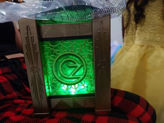 Wicked Lantern Light Up Popcorn Bucket Regal Cinemas Exclusive