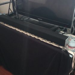 Vizio Soundbar And Subwoofer (NO Control)
