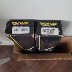 97-02 Ford F150 Expedition NOS New Monroe 37202 RWD Rear Shocks Absorber