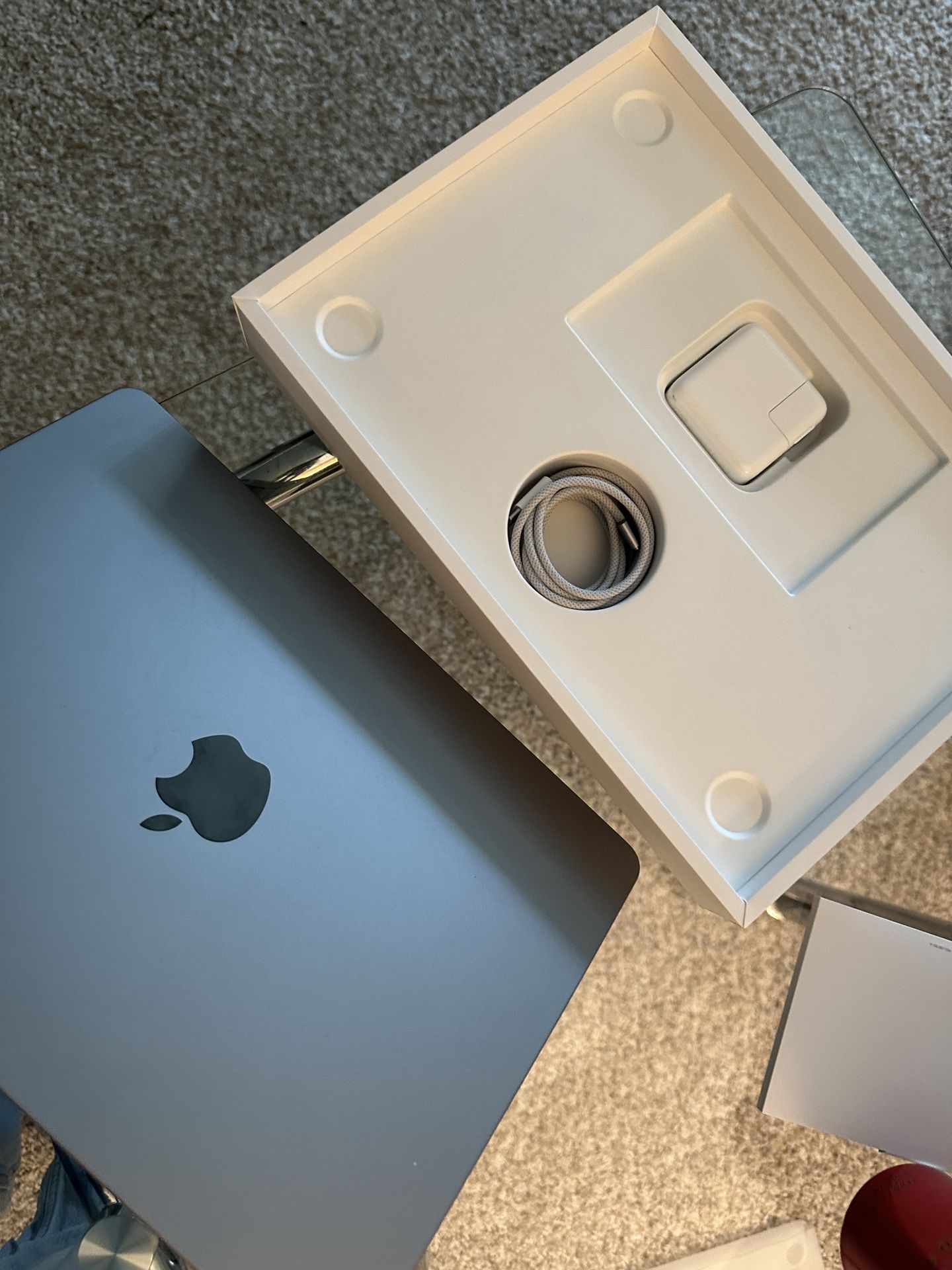 2025 13-inch MacBook Air M3 