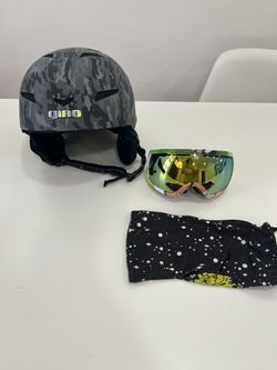Giro Ski Helmet And Goggles 