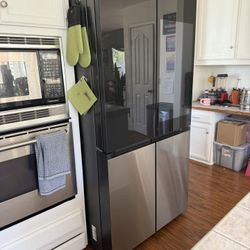 Samsung Family Hub AI Smart Refrigerator