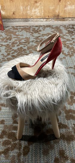 Women’s 9M WHBM 4” Heel Myah Auburn Pumps