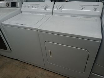 Kenmore 80 Series top load washer and dryer set - Free delivery