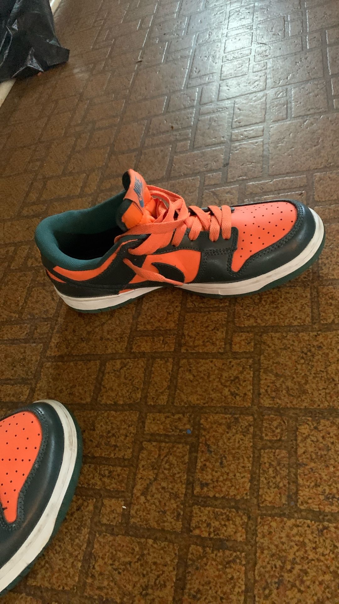 Nike