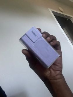 Miady portable charger