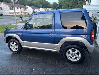 1999 Mitsubishi pajero mini
