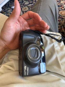 Pentax IQZoom 928 35mm Point and Shoot Camera
