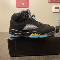 Brand New Shoes High Quality No Trades Price Is Firm