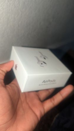 Airpods 4