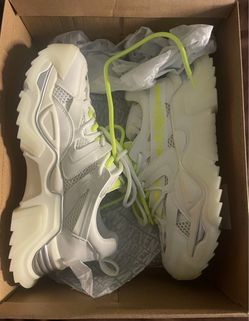 Steve Madden