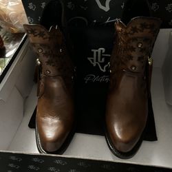 Botas #8 De Piel Casi Nuevas Solo Las Use 2 Veces 