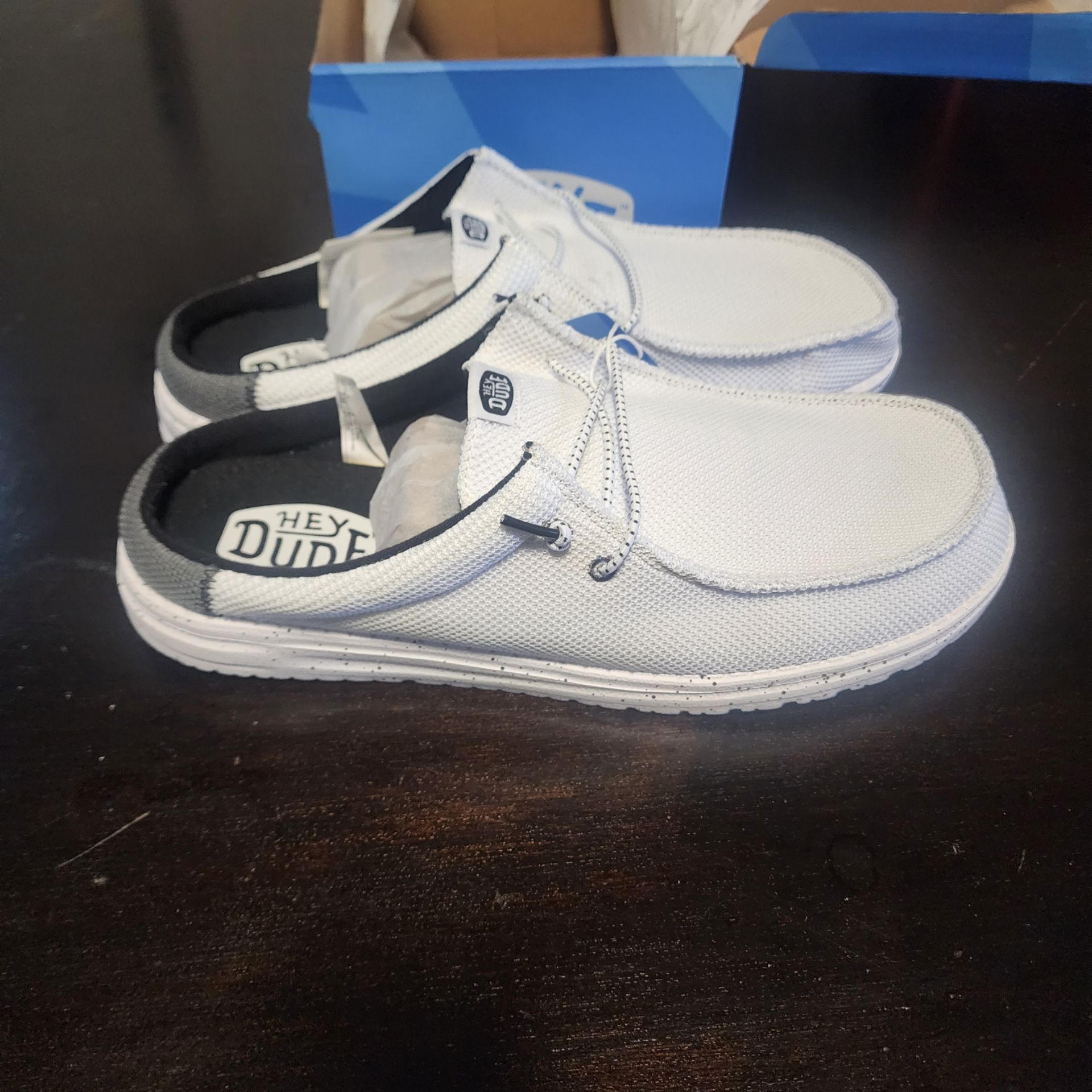 Hey dudes slip-on sz11,12,13