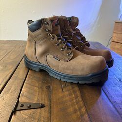 Red-Wing Boots (new)