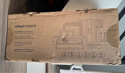 New Cricut Maker 5 Deluxe Blue