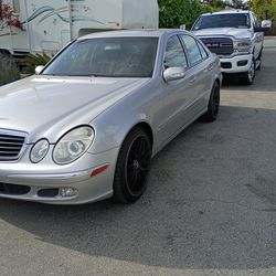 2004 Mercedes E320# 6250