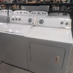 Whirlpool Washer And Dryer Set ($450)